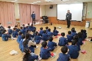 小学校へ行ってきました！
